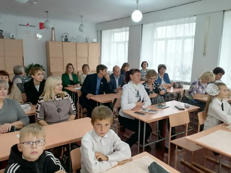 Стажёрская практика по направлению "Творчество" в рамках проекта "Школа Минпросвещения России".